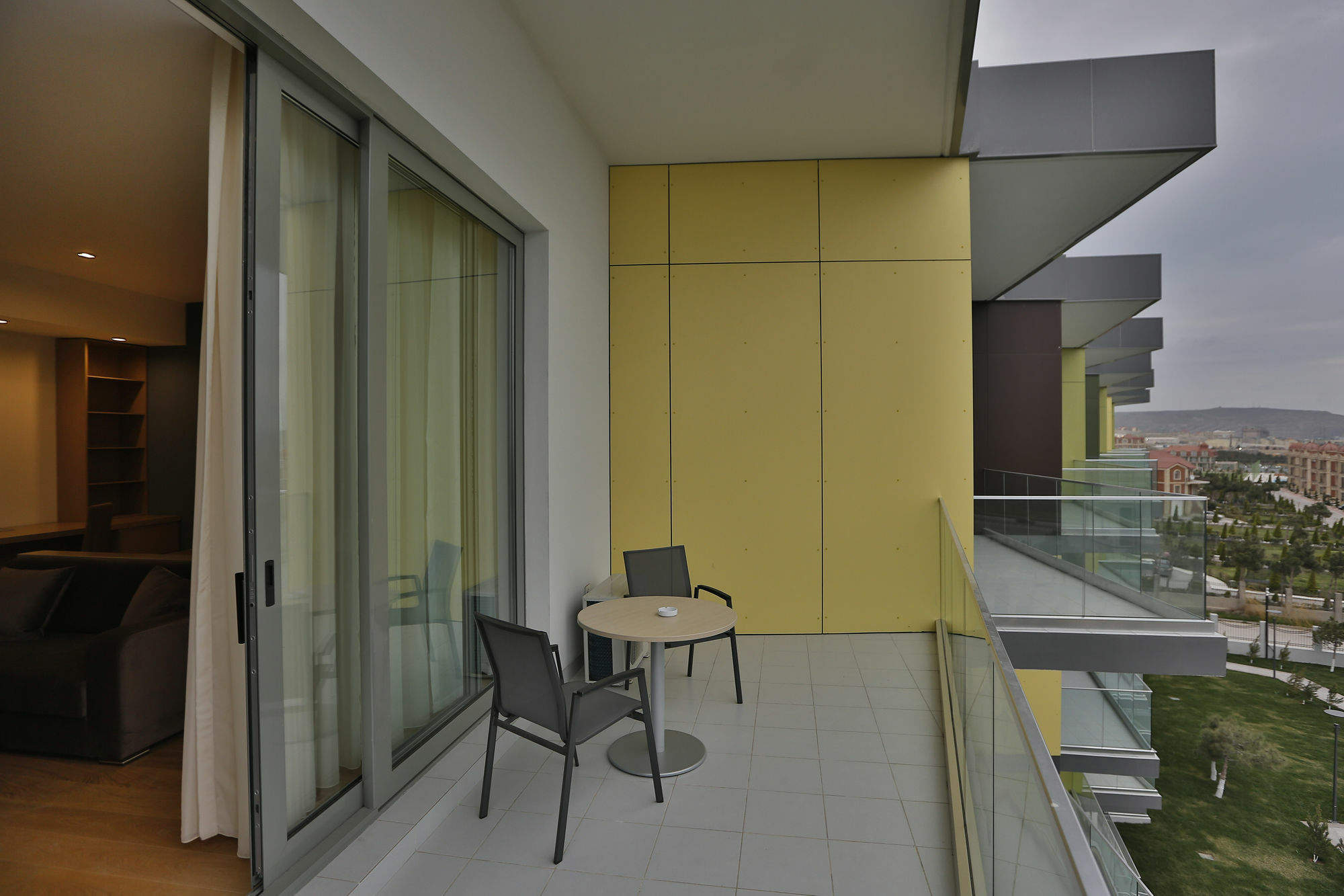 HomeBridge Hotel Appartments Baku Exterior foto